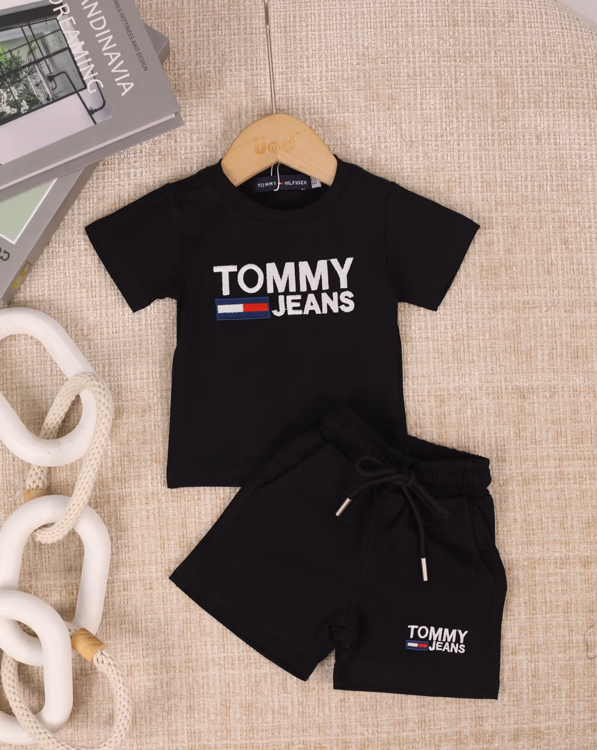 بدلة TOMMY C2421 - Color أسود 