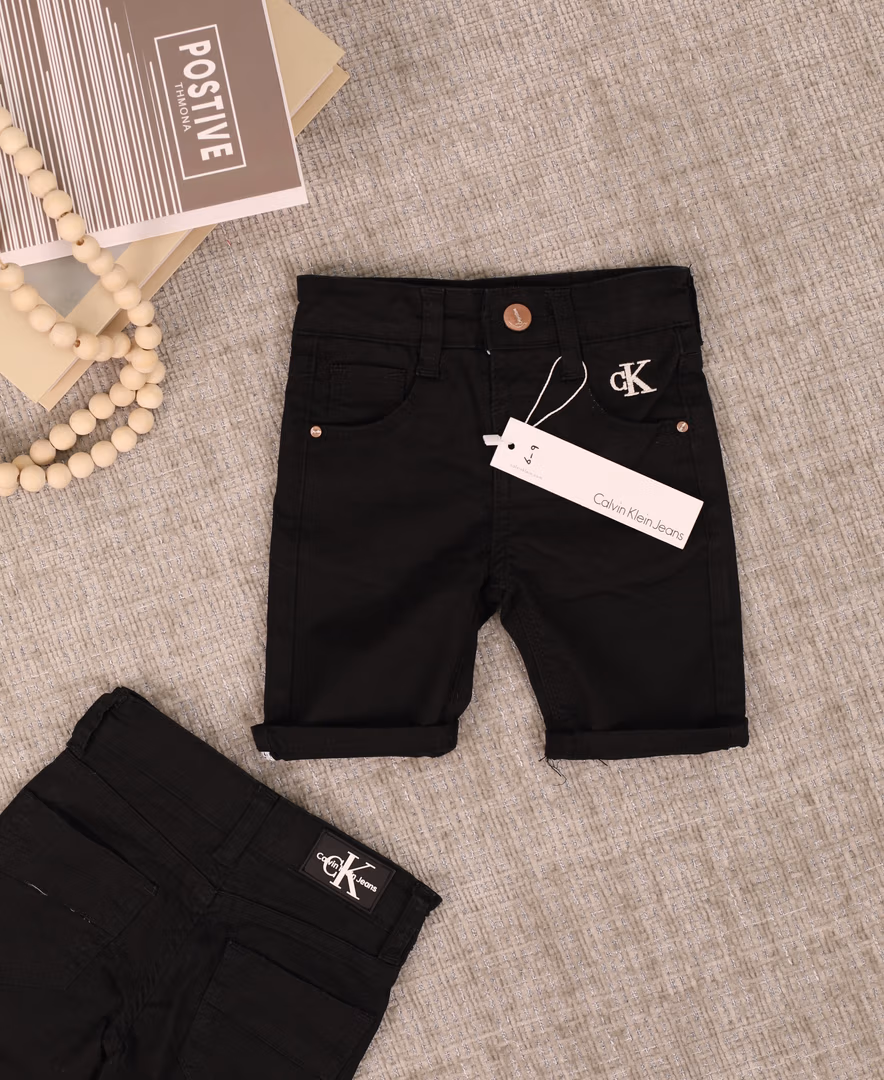 شرط calvin klein سادة  - Color أسود 