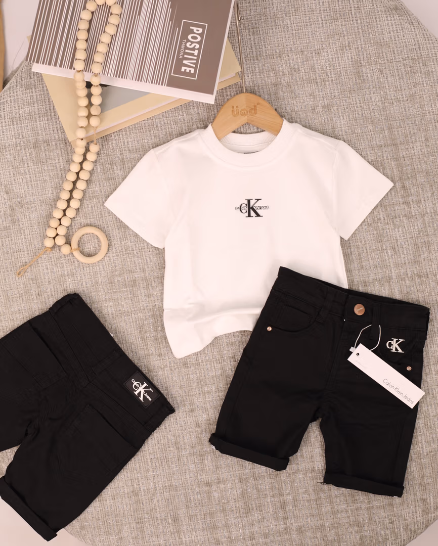 طقم ال ck 02  - Color أبيض مع أسود 