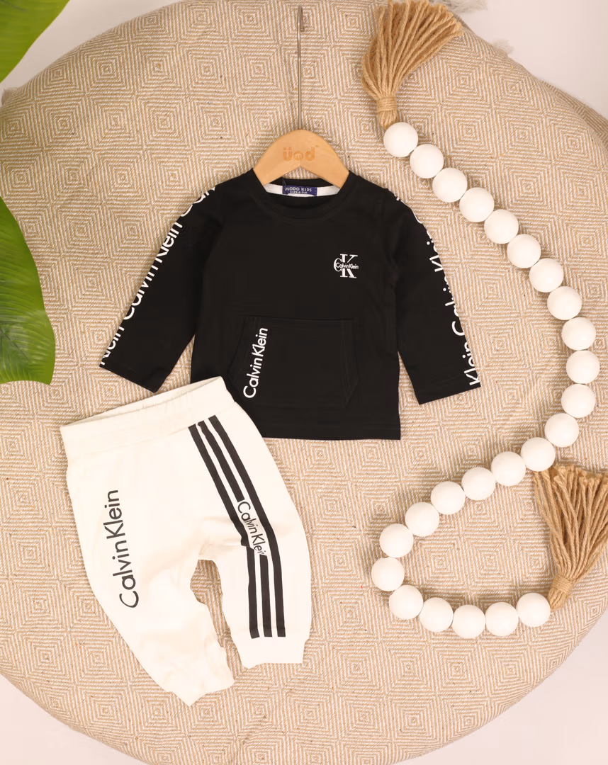 طقم ال ck 62498 - Color اسود مع ابيض 