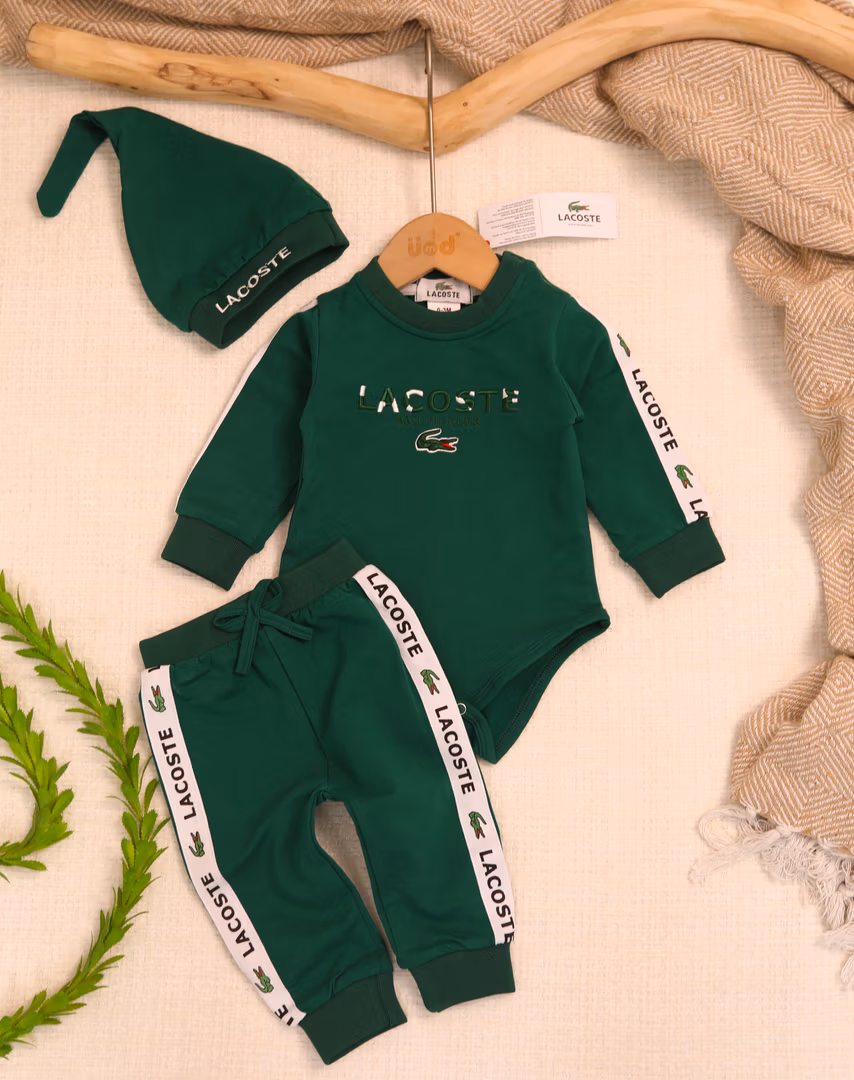 lacoste 3 قطع  - Color أخضر 